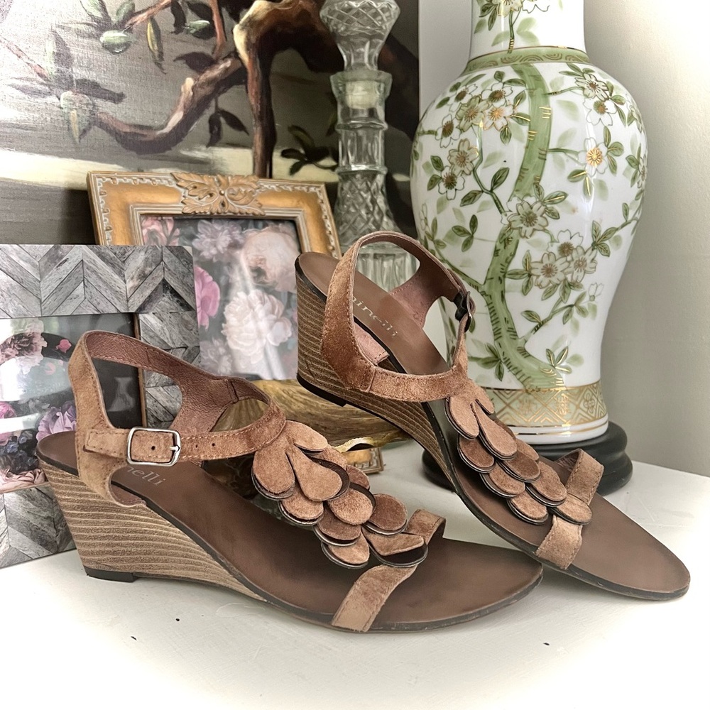 Minelli Brown Suede Wedge Sandals with Petal Like Embellishments